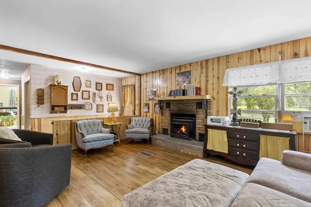 10530 W 48 1/2 Road South Branch Township MI 49689