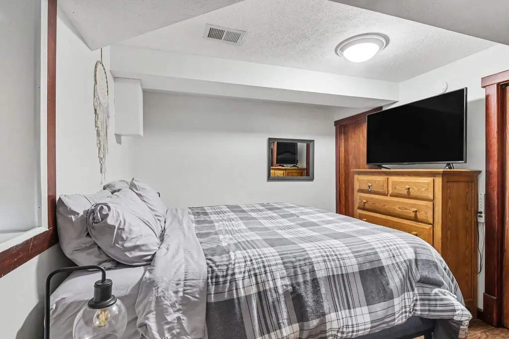 9307 Evergreen Drive Almira Township MI 49684