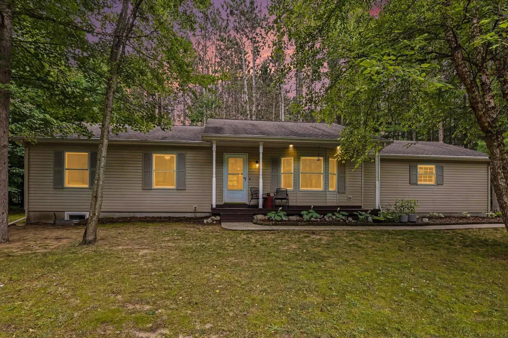 9307 Evergreen Drive Almira Township MI 49684