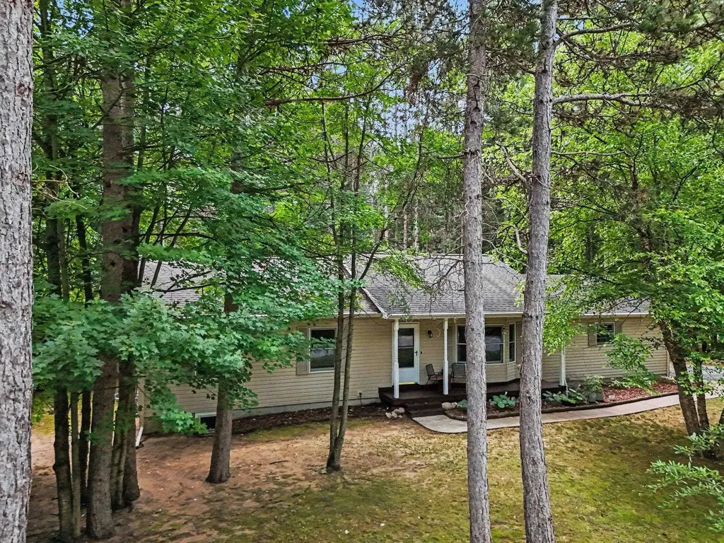 9307 Evergreen Drive Almira Township MI 49684
