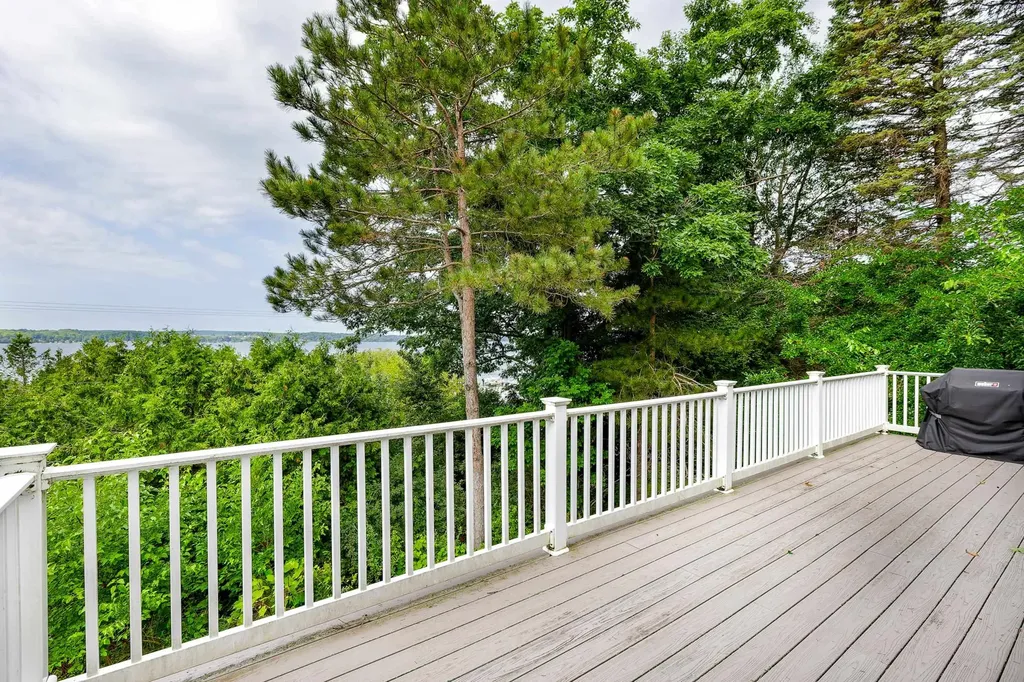 7267 Fredonia Way Benzonia Township MI 49617