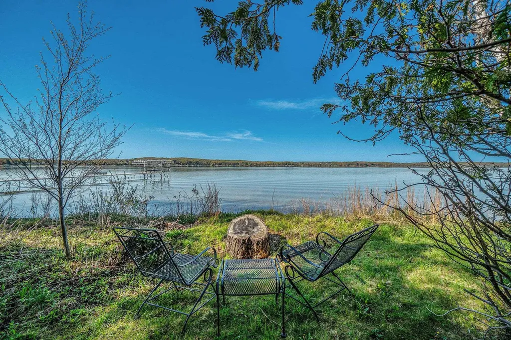7267 Fredonia Way Benzonia Township MI 49617