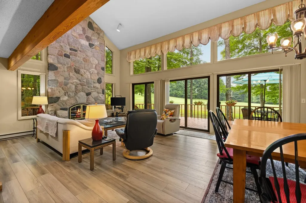 6842 Rue De Montagne Custer Township MI 49659
