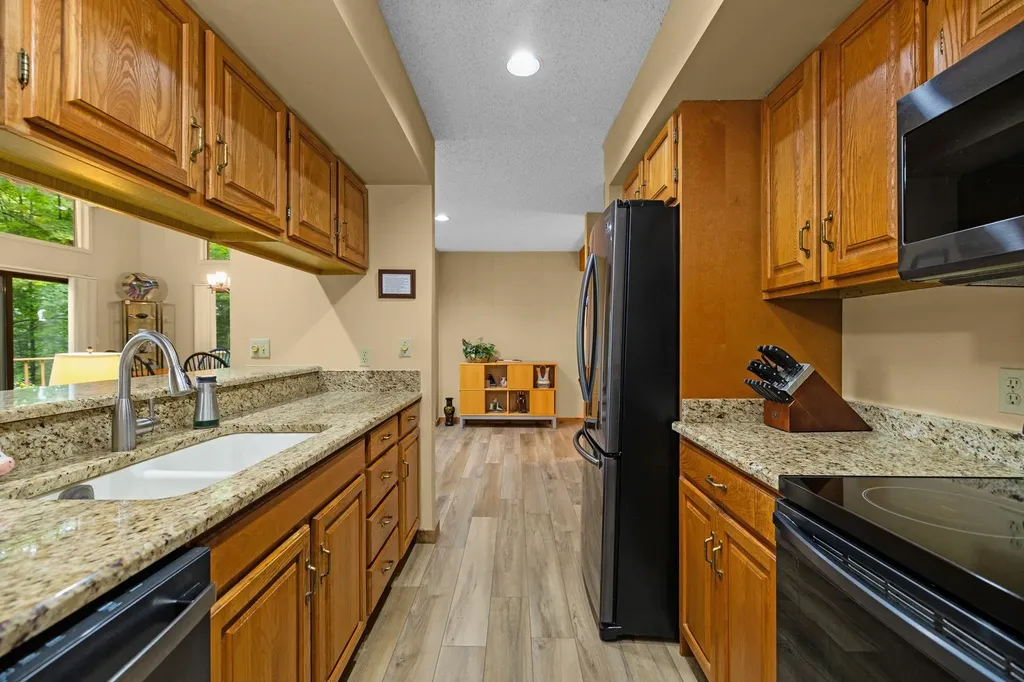 6842 Rue De Montagne Custer Township MI 49659