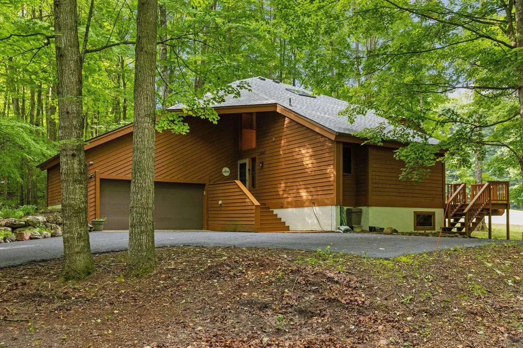 6842 Rue De Montagne Custer Township MI 49659