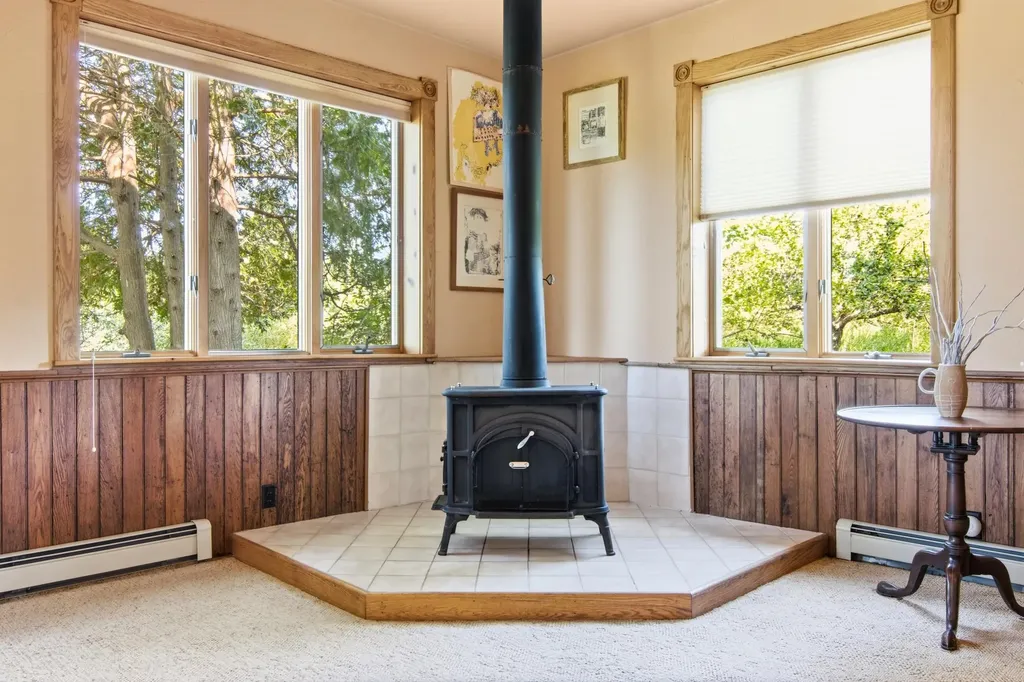 11964 Maple Hill Road Banks Township MI 49622