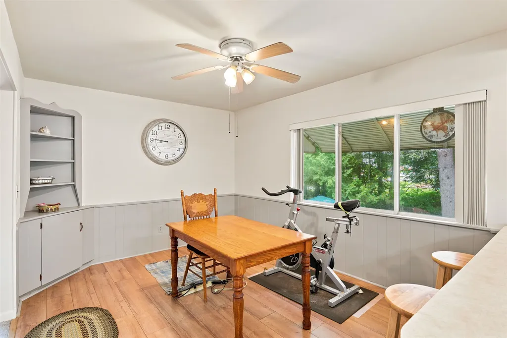 609 Buckley Elk Rapids Township MI 49629