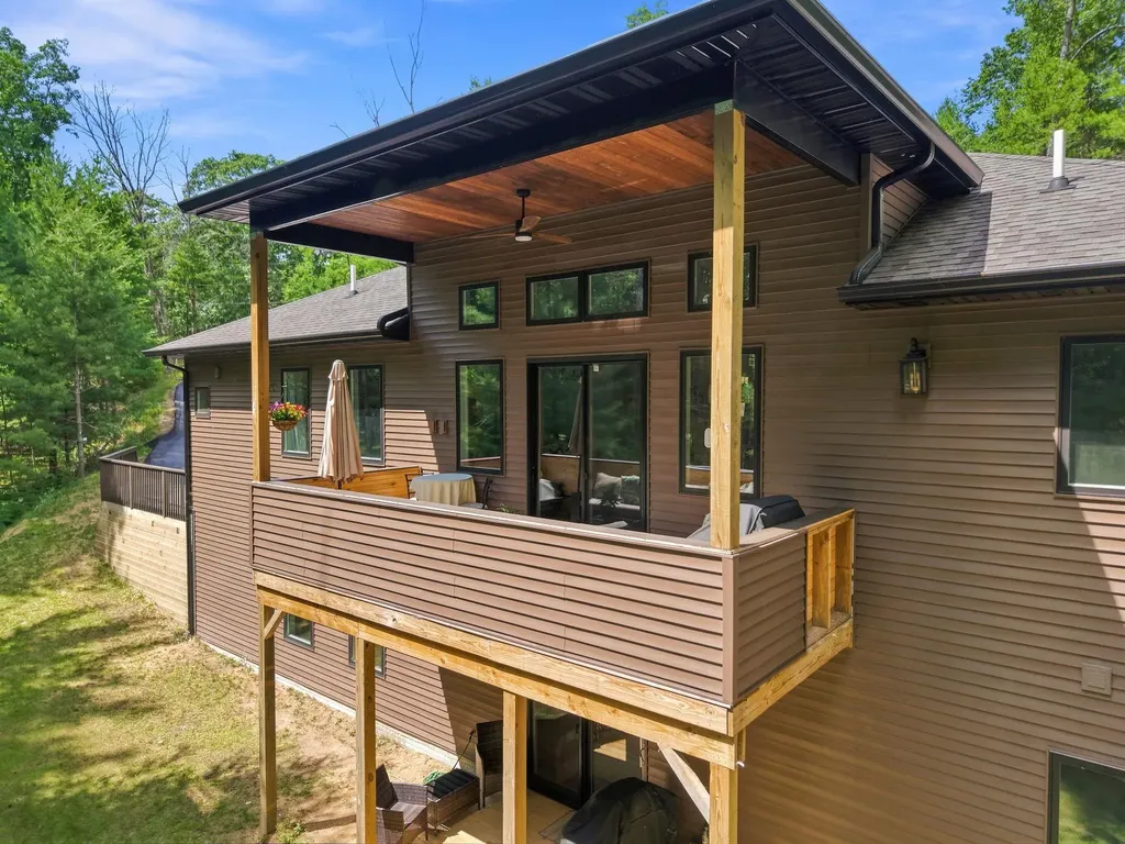 5346 Trager Road East Bay Township MI 49696