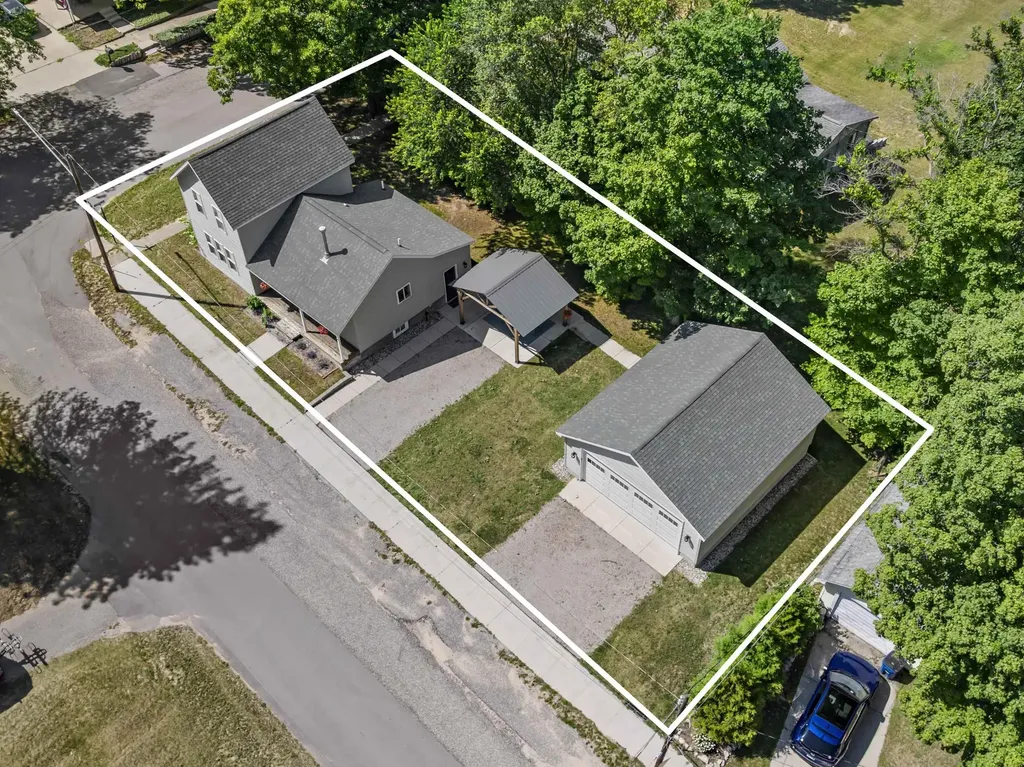 242 Grant Street Gilmore Township MI 49628