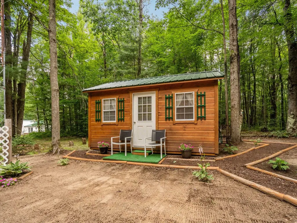 4286 NE Pike Street Coldsprings Township MI 49646