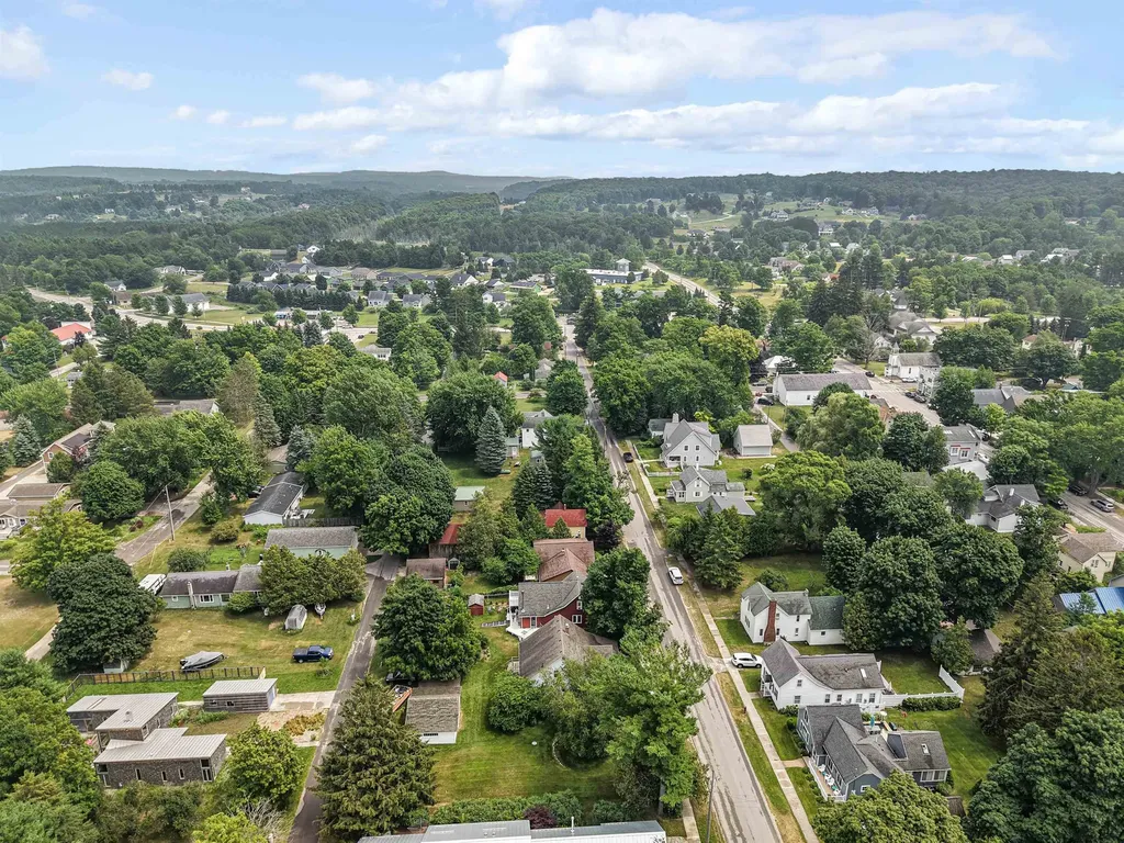 10176 Niagara Street Empire Township MI 49630