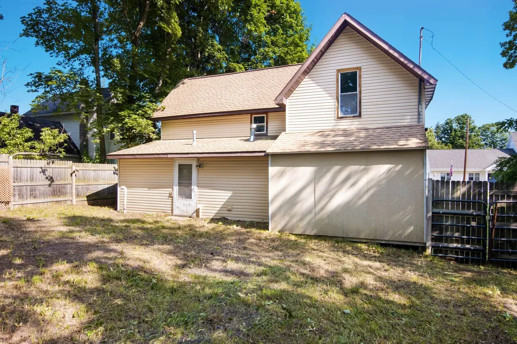8087 W State Street Central Lake Township MI 49622