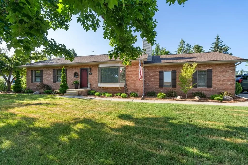 161 Vantage View Drive Petoskey City MI 49770