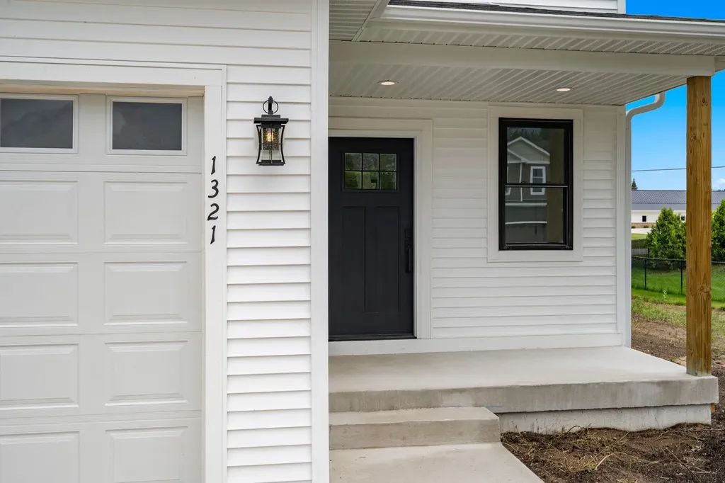 1321 Killdeer Lane Paradise Township MI 49649