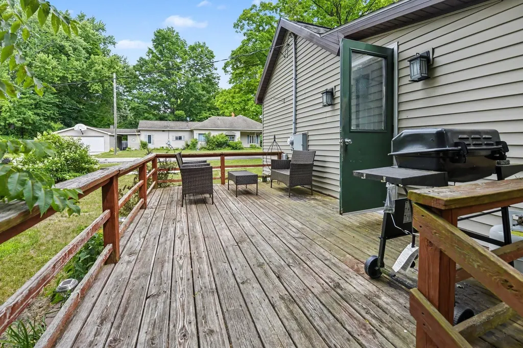 14596 Thompson Avenue Thompsonville Village MI 49683