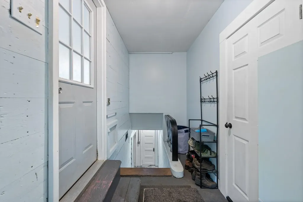 875 Indian Trail Boulevard East Bay Township MI 49686