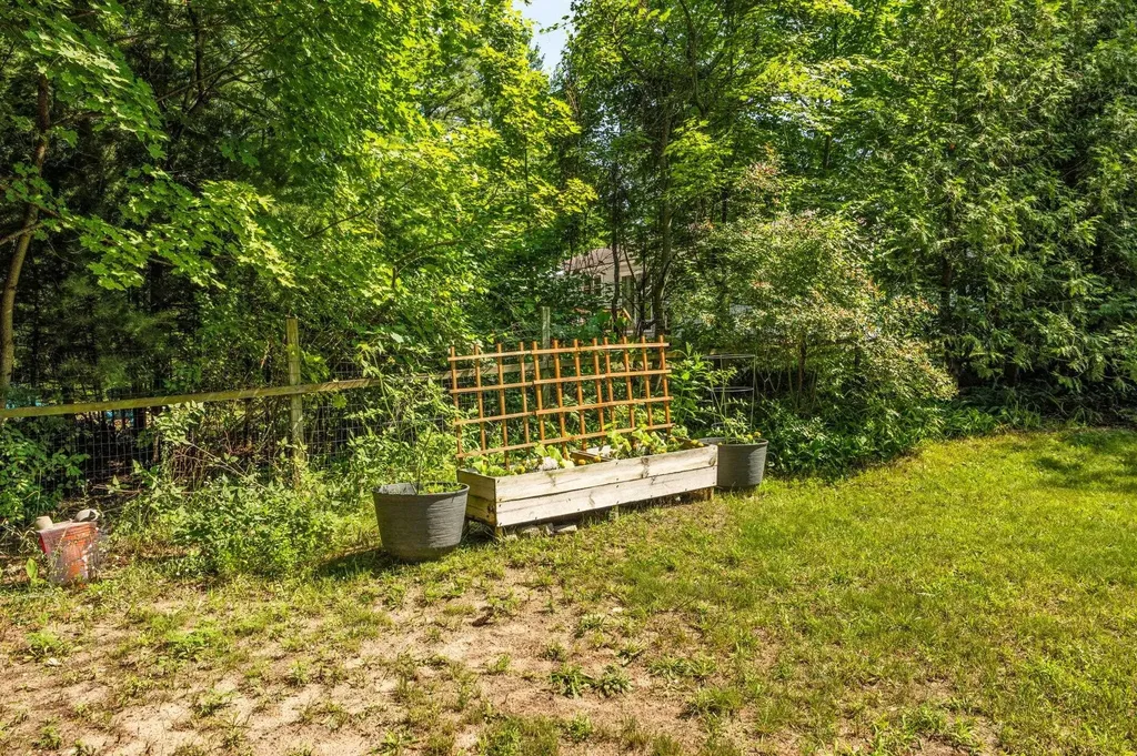 875 Indian Trail Boulevard East Bay Township MI 49686