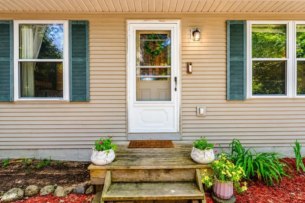 20788 White Oak Drive Almira Township MI 49650
