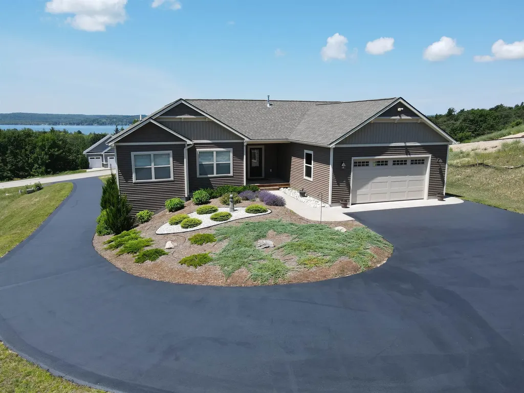 8087 S Bingham Ridge Drive Bingham Township MI 49684