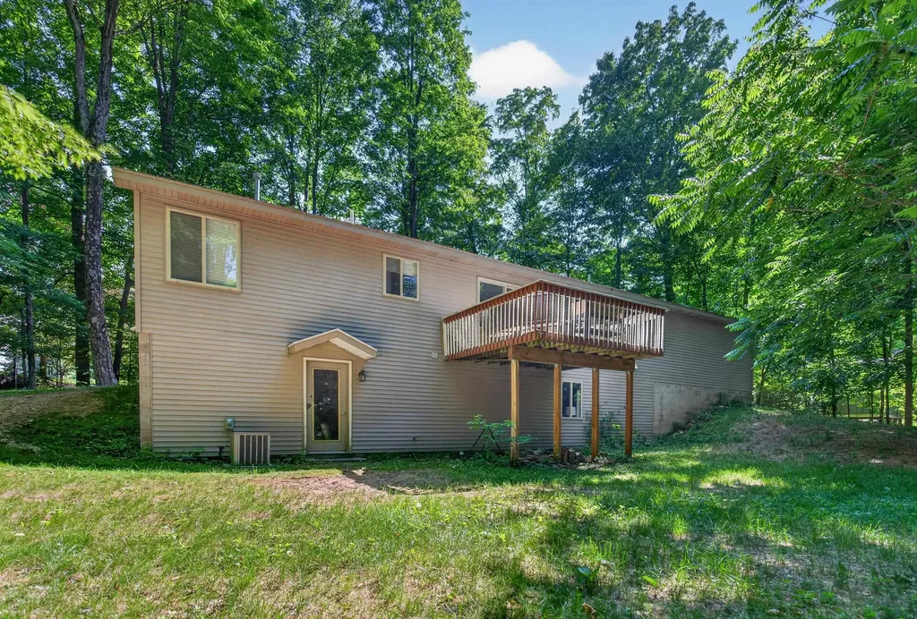 1970 Sparrow Drive East Bay Township MI 49696