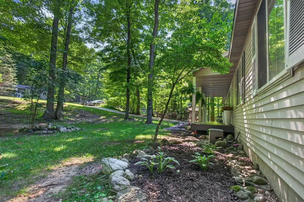 1970 Sparrow Drive East Bay Township MI 49696