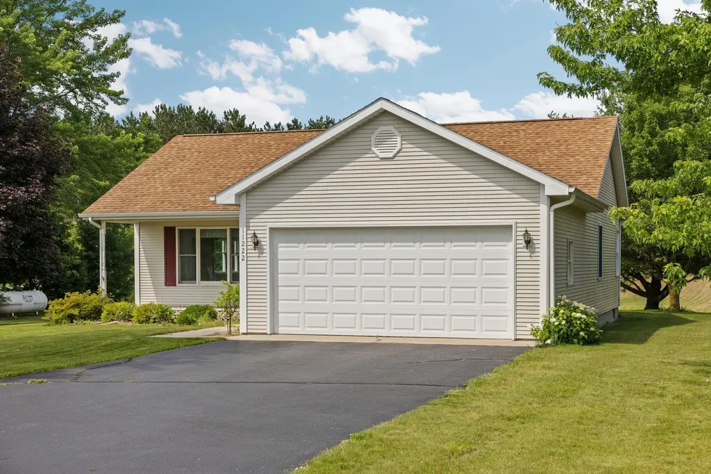 11222 Blackman Road Paradise Township MI 49649