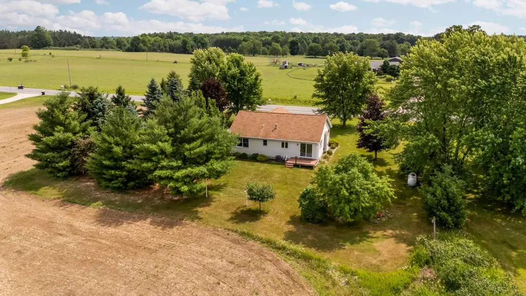 11222 Blackman Road Paradise Township MI 49649