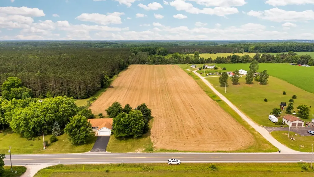 11222 Blackman Road Paradise Township MI 49649