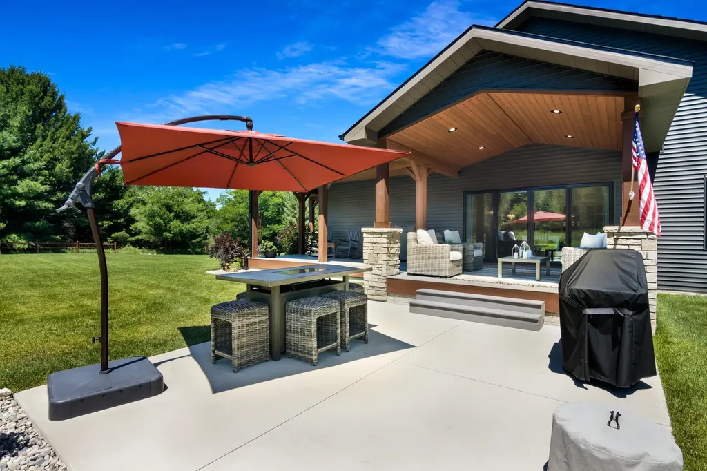 11215 Appleridge Trail Helena Township MI 49612