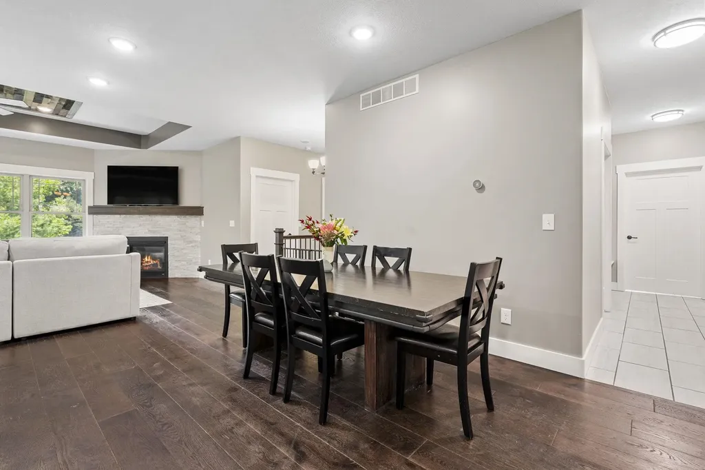 9366 E Summerfield Drive Elmwood Charter Township MI 49684