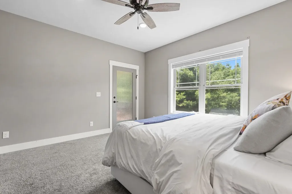 9366 E Summerfield Drive Elmwood Charter Township MI 49684