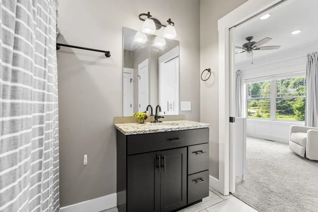 9366 E Summerfield Drive Elmwood Charter Township MI 49684