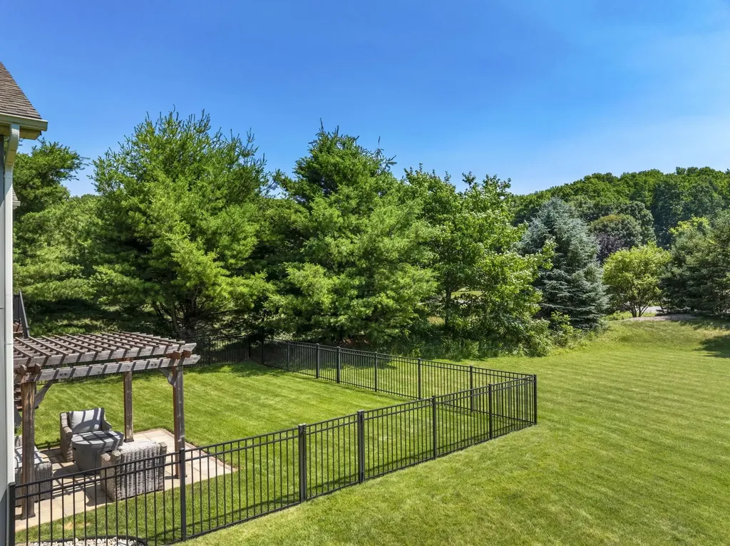 9366 E Summerfield Drive Elmwood Charter Township MI 49684