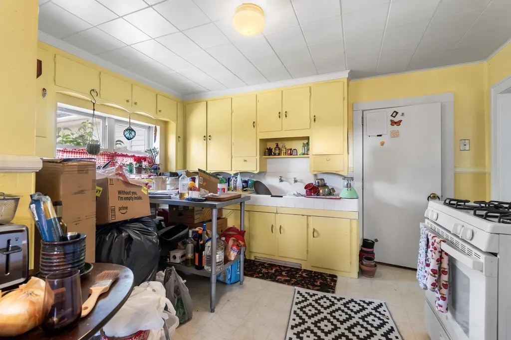 1805 E State Street Cheboygan City MI 49721