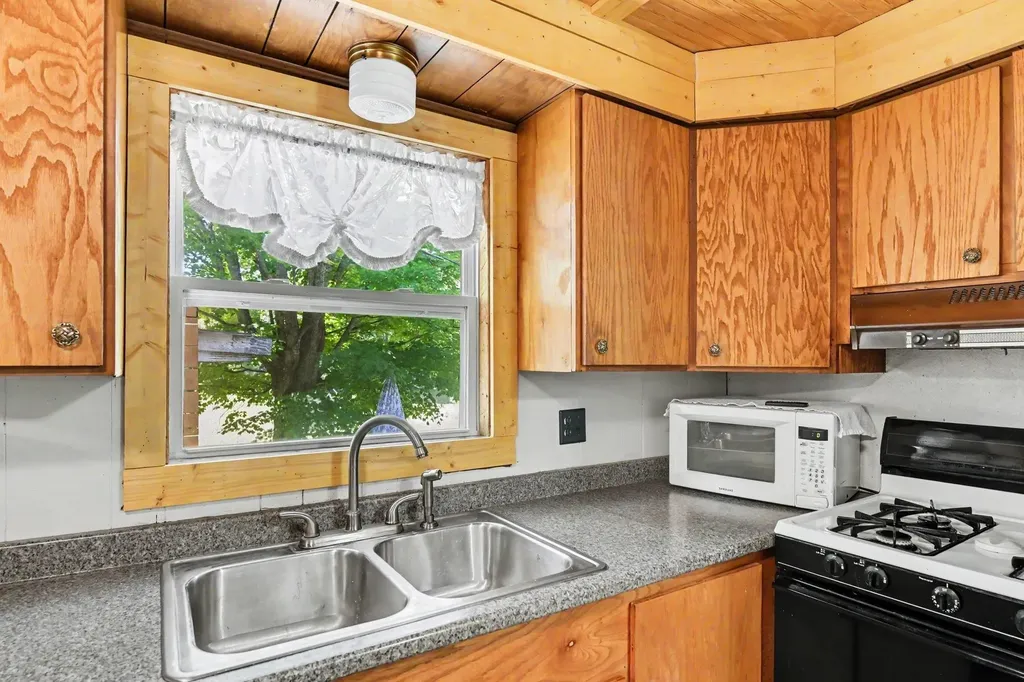 3432 Woodman Road, SW Kalkaska Township MI 49680