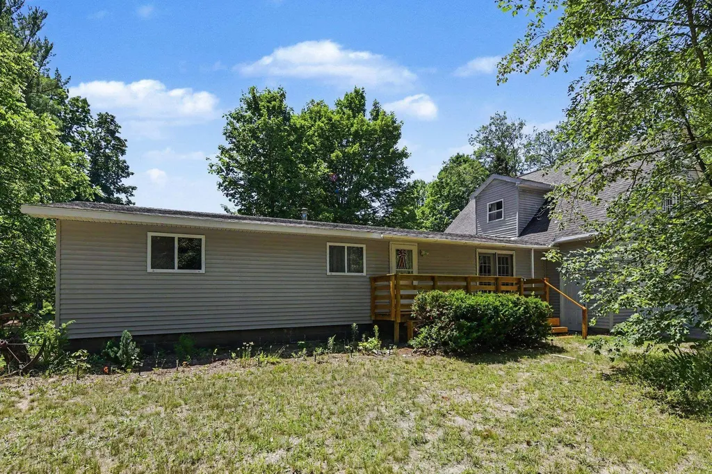 3432 Woodman Road, SW Kalkaska Township MI 49680