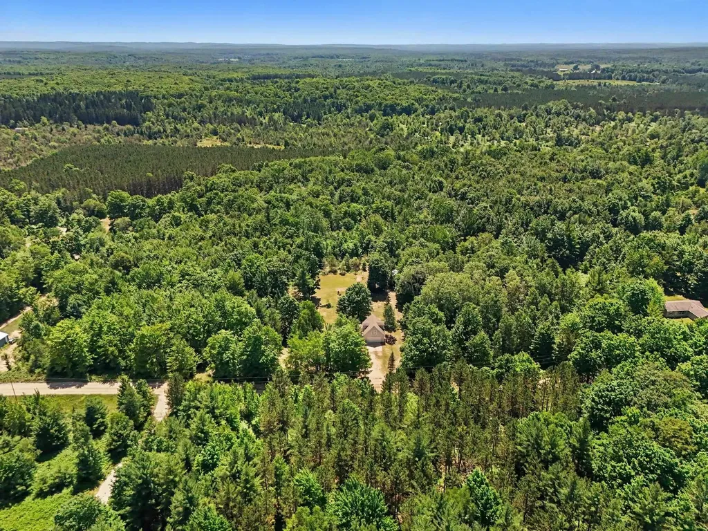 3432 Woodman Road, SW Kalkaska Township MI 49680