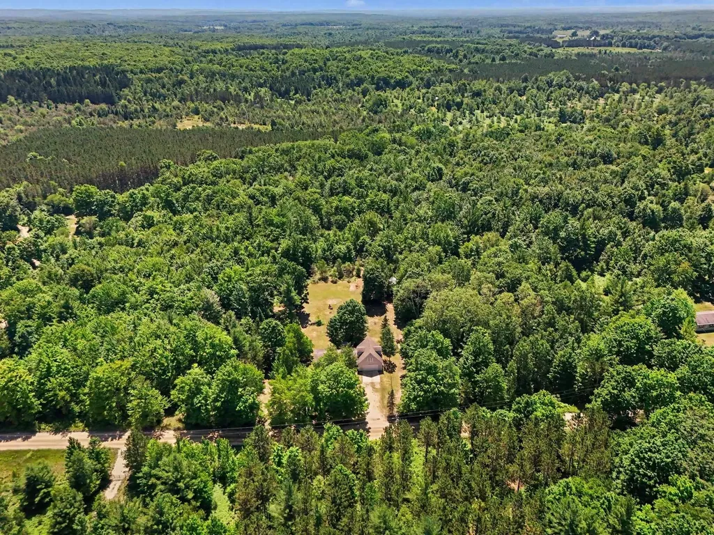 3432 Woodman Road, SW Kalkaska Township MI 49680