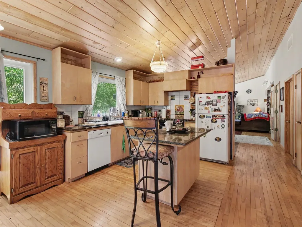 10212 E 48 Road Clam Lake Township MI 49601