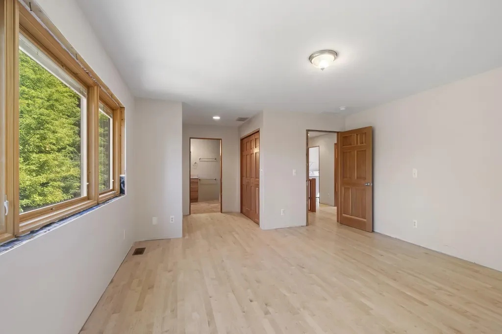336 Bridge Street Frankfort City MI 49635