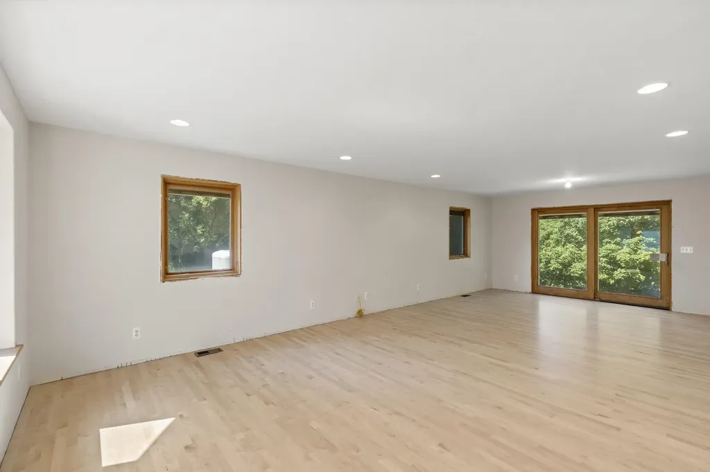 336 Bridge Street Frankfort City MI 49635
