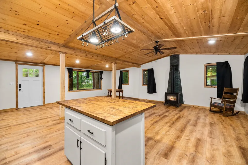1304 Poplar Drive, NE Kalkaska Township MI 49646