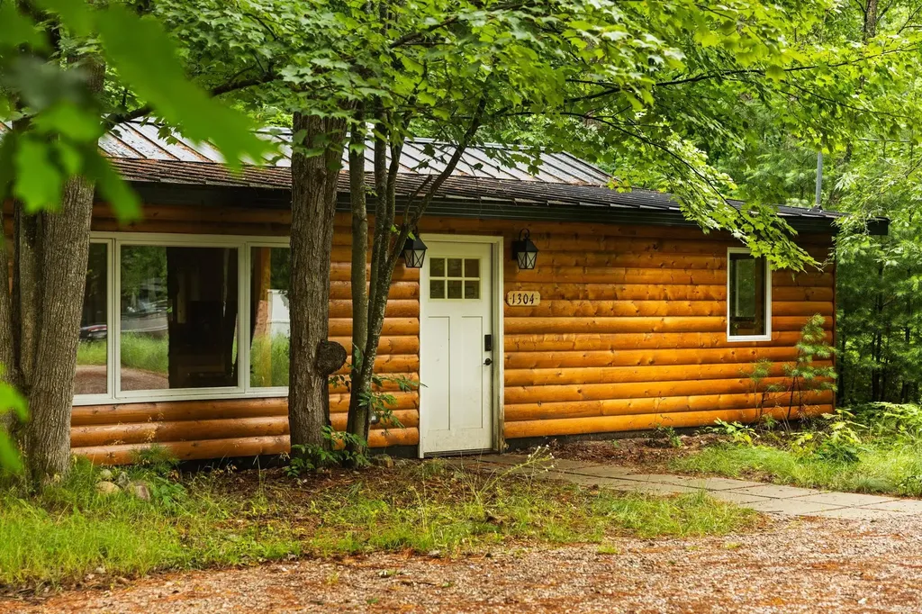 1304 Poplar Drive, NE Kalkaska Township MI 49646