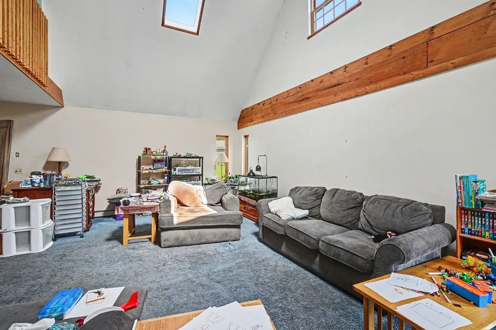509 Gitchegumee Drive Hanover Township MI 49620