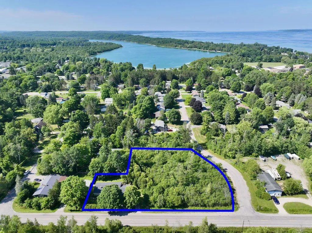 10581 E Grandview Road Elmwood Charter Township MI 49684