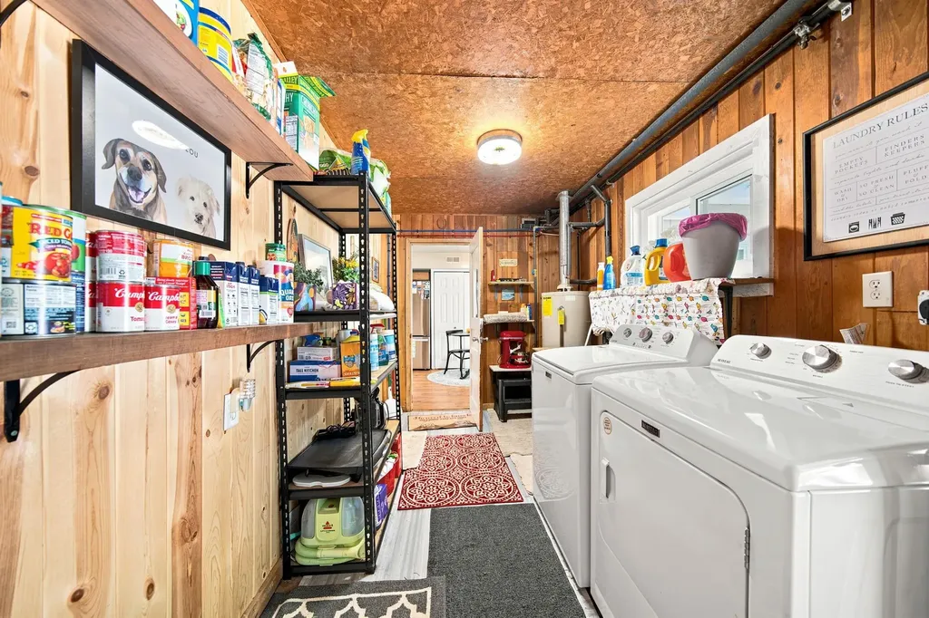 10581 E Grandview Road Elmwood Charter Township MI 49684