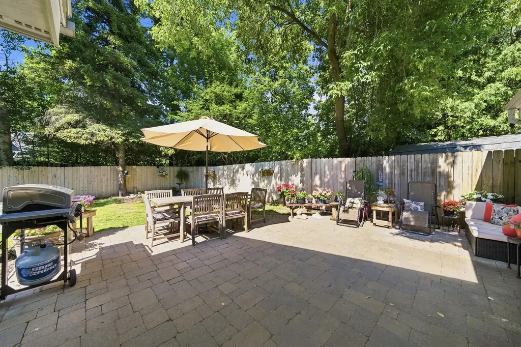10581 E Grandview Road Elmwood Charter Township MI 49684