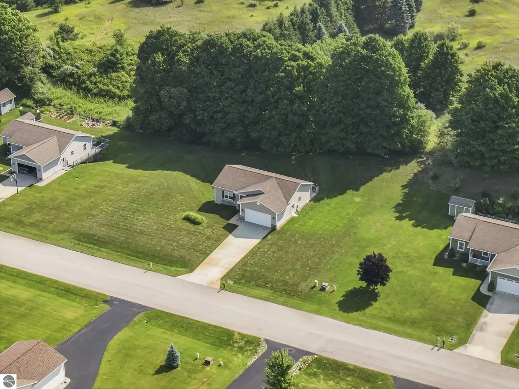 4592 Fairway Drive Long Lake Township MI 49685