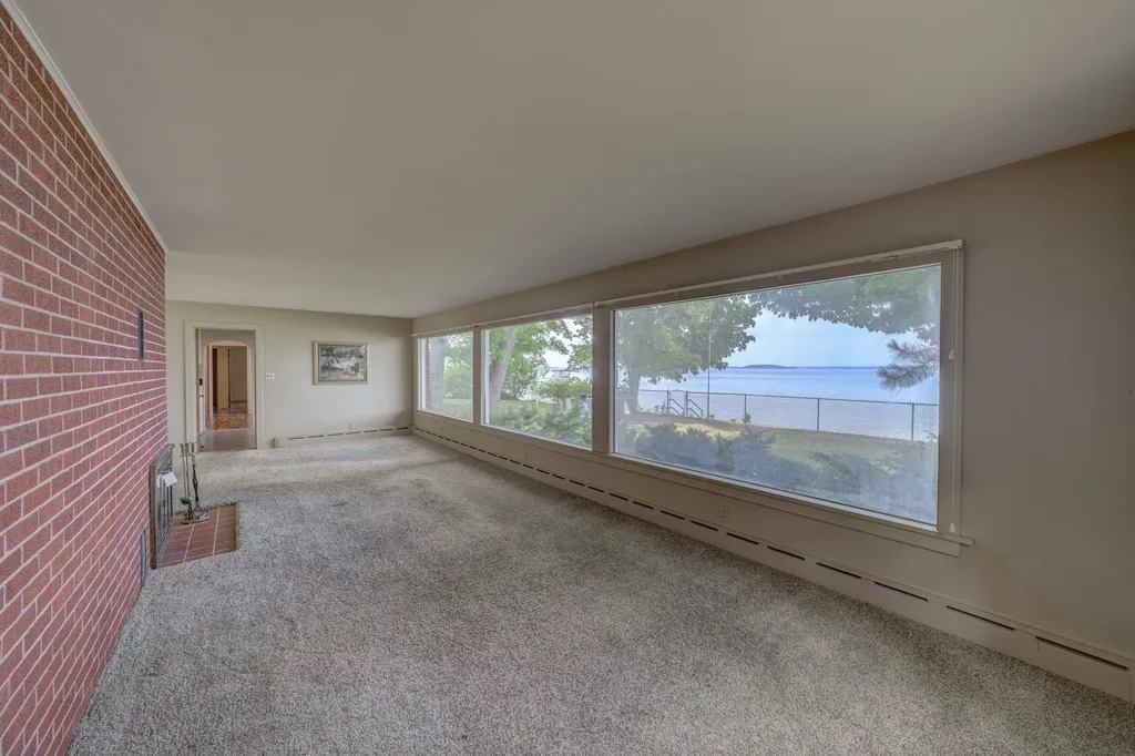 11111 S W Bayshore Drive Elmwood Charter Township MI 49684