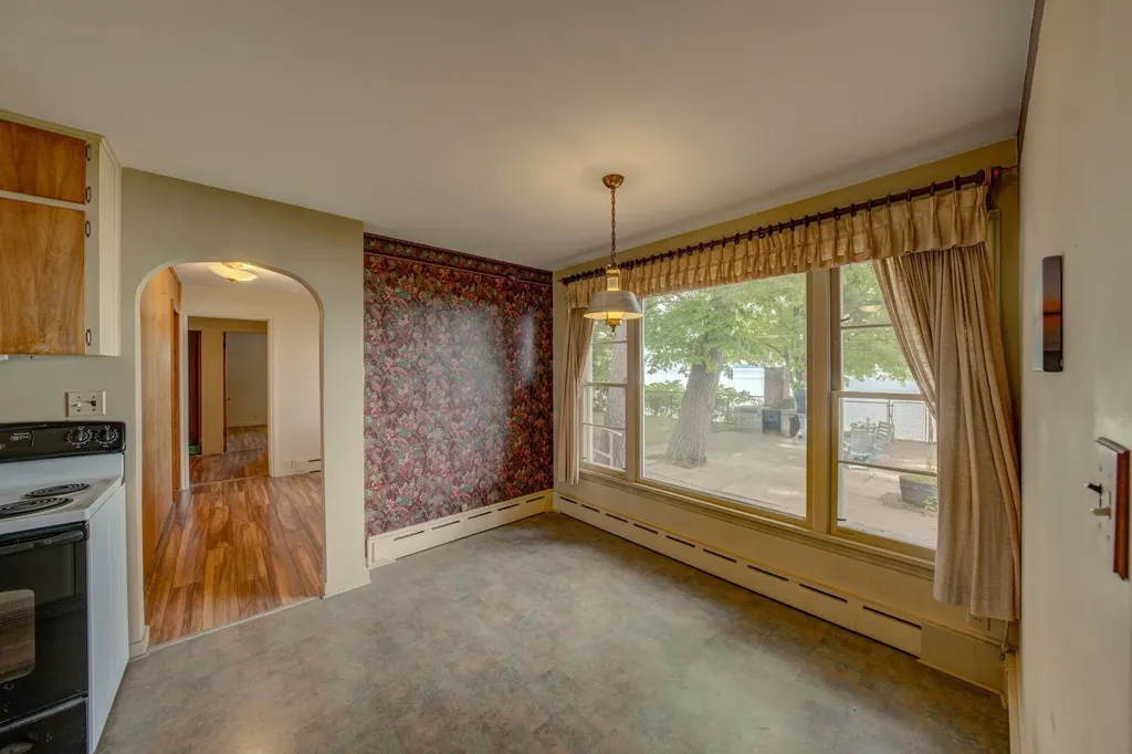 11111 S W Bayshore Drive Elmwood Charter Township MI 49684